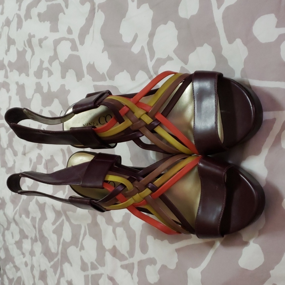 Nine & CO size 7